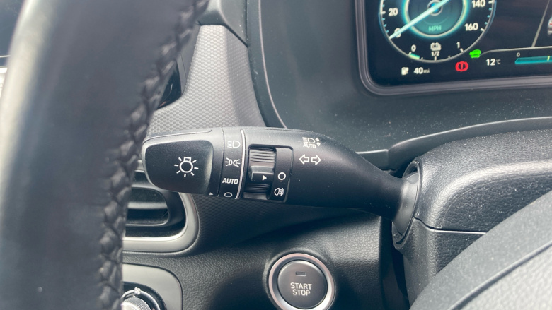 Hyundai KONA 150kW Premium 64kWh 5dr Auto Electric Hatchback